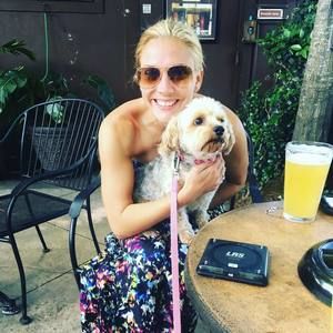 Meet your Posher, Lindsey